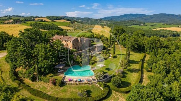 casa indipendente in vendita a Chiusdino in zona Montalcinello