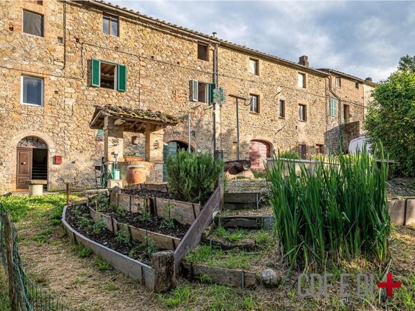 appartamento in vendita a Chiusdino in zona Montalcinello