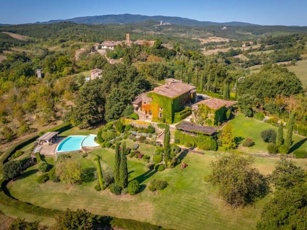 casa indipendente in vendita a Chiusdino in zona Montalcinello