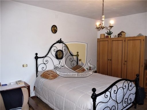 appartamento in vendita a Chiusdino in zona Montalcinello