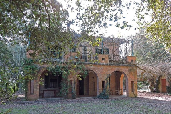 casa indipendente in vendita a Chiusi