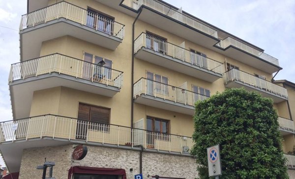 ufficio in vendita a Chiusi in zona Chiusi Scalo