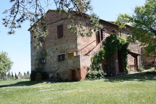 pentavano in vendita a Chiusi