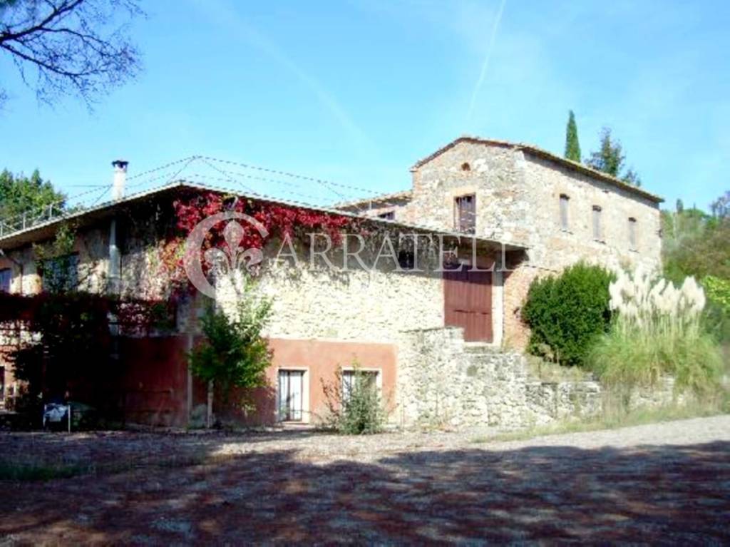 casa indipendente in vendita a Chiusi in zona Macciano