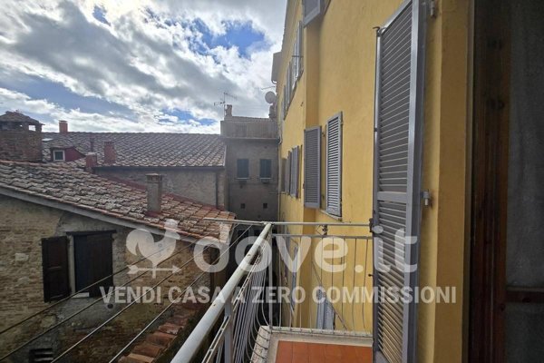 appartamento in vendita a Chiusi in zona Chiusi Scalo