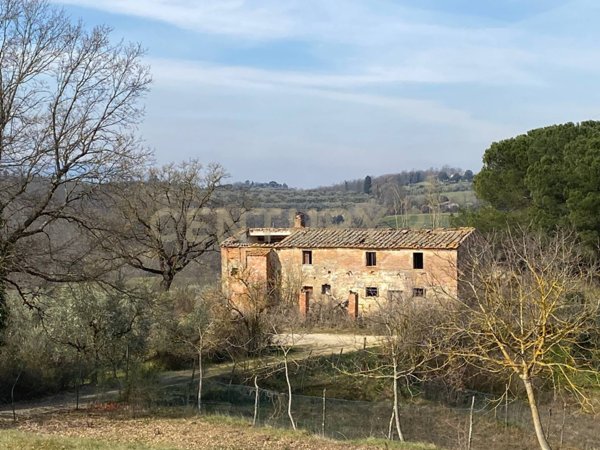 casa indipendente in vendita a Chiusi