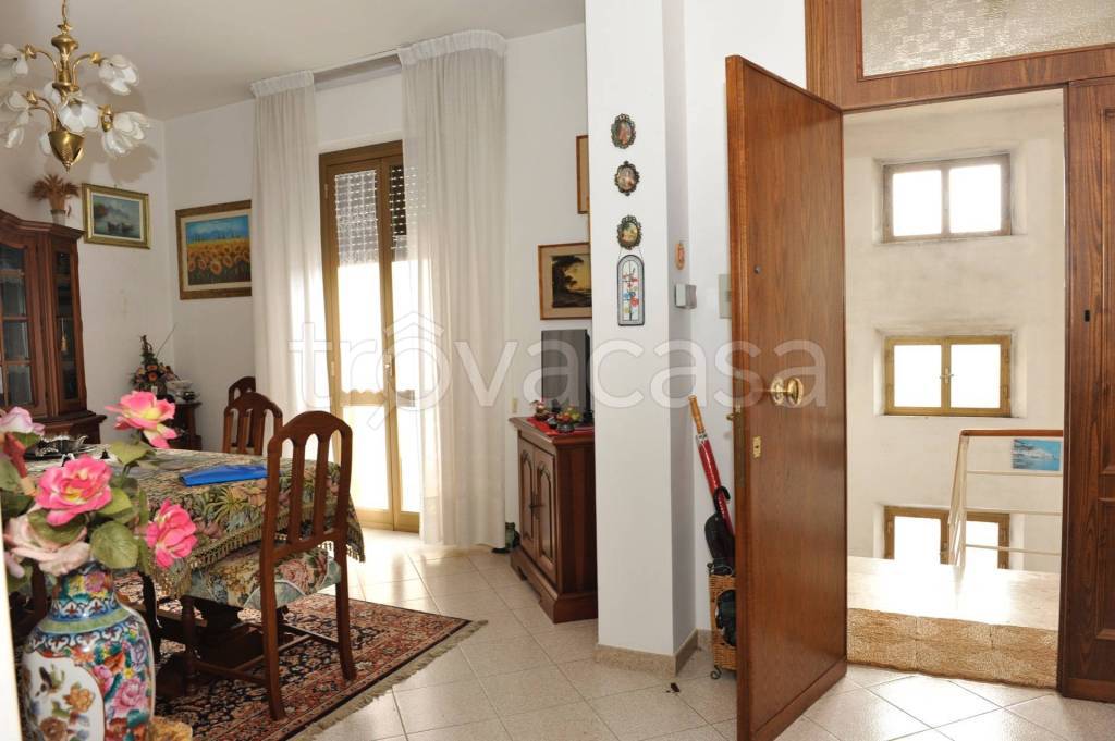 appartamento in vendita a Chiusi in zona Chiusi Scalo