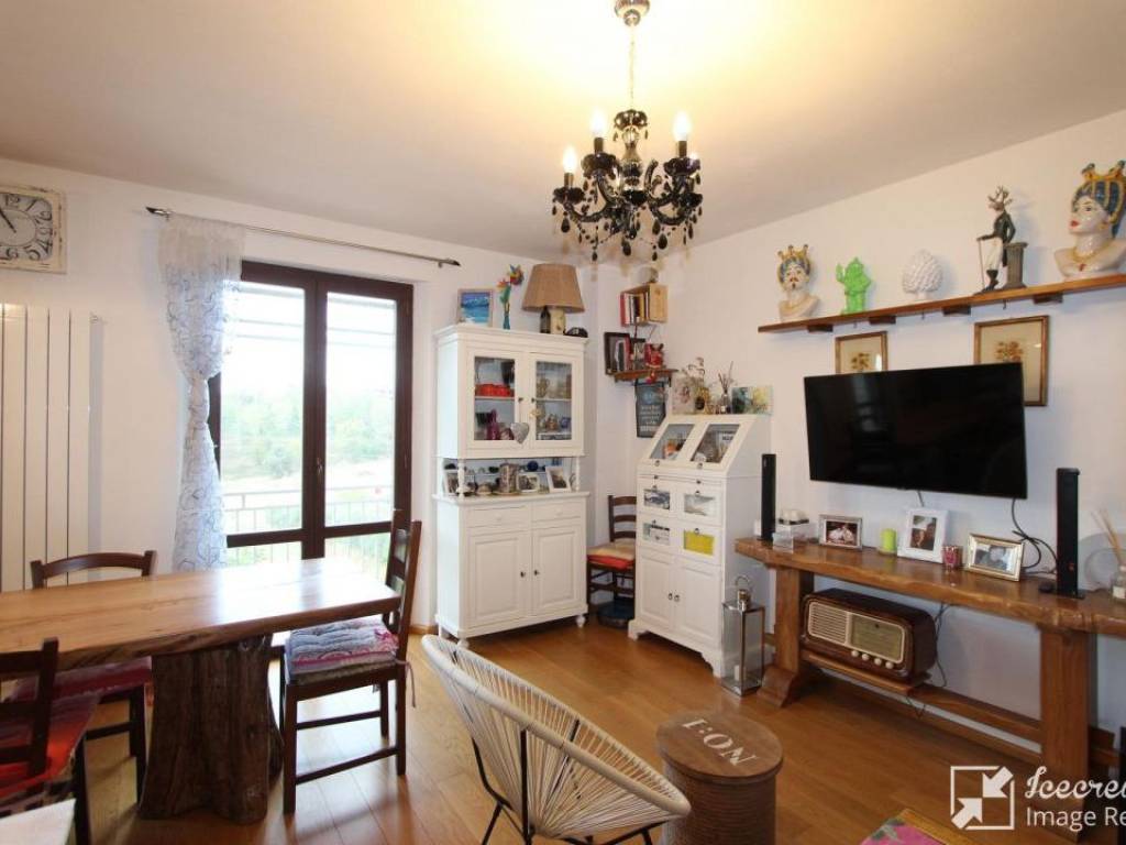 appartamento in vendita a Chiusi in zona Querce al Pino