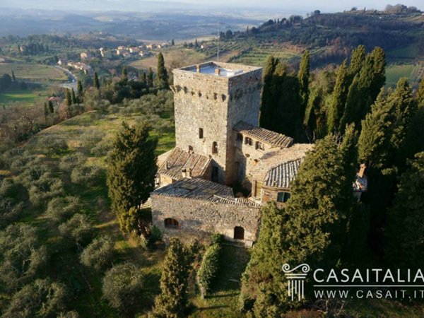 intera palazzina in vendita a Chiusi