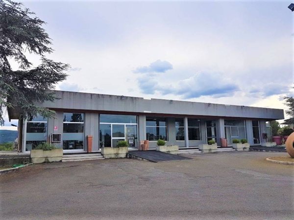 negozio in vendita a Chiusi