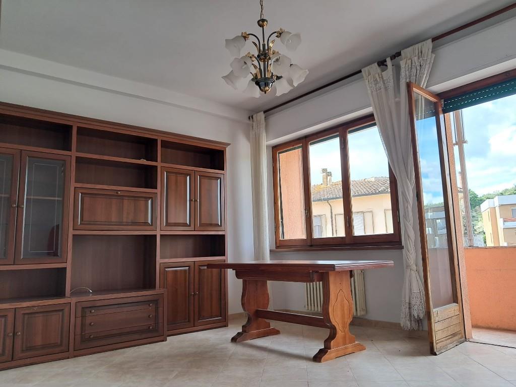 appartamento in vendita a Chiusi in zona Chiusi Scalo