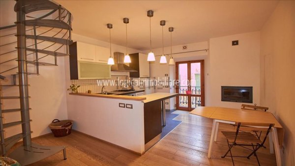 casa indipendente in vendita a Chiusi