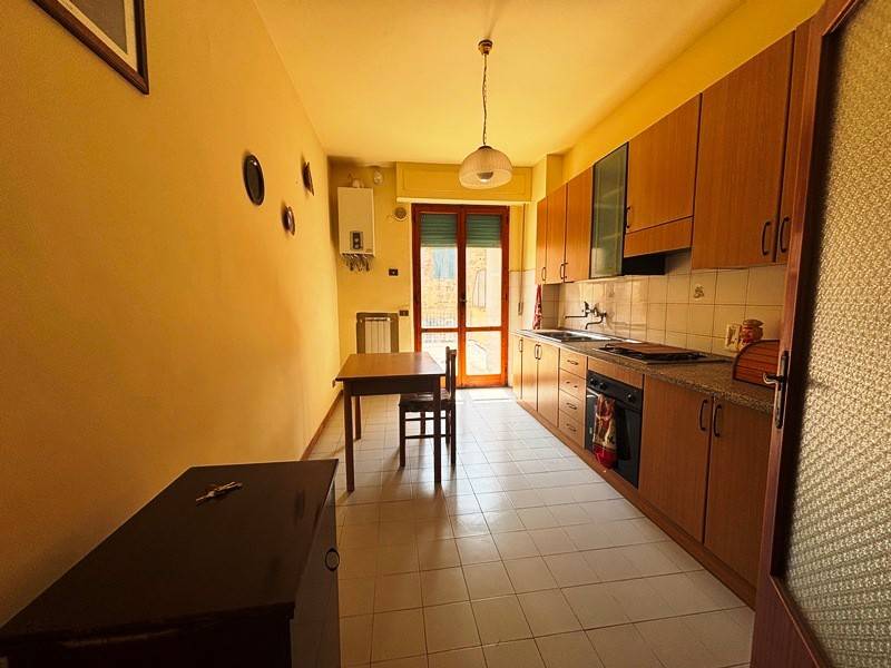 appartamento in vendita a Chiusi in zona Chiusi Scalo