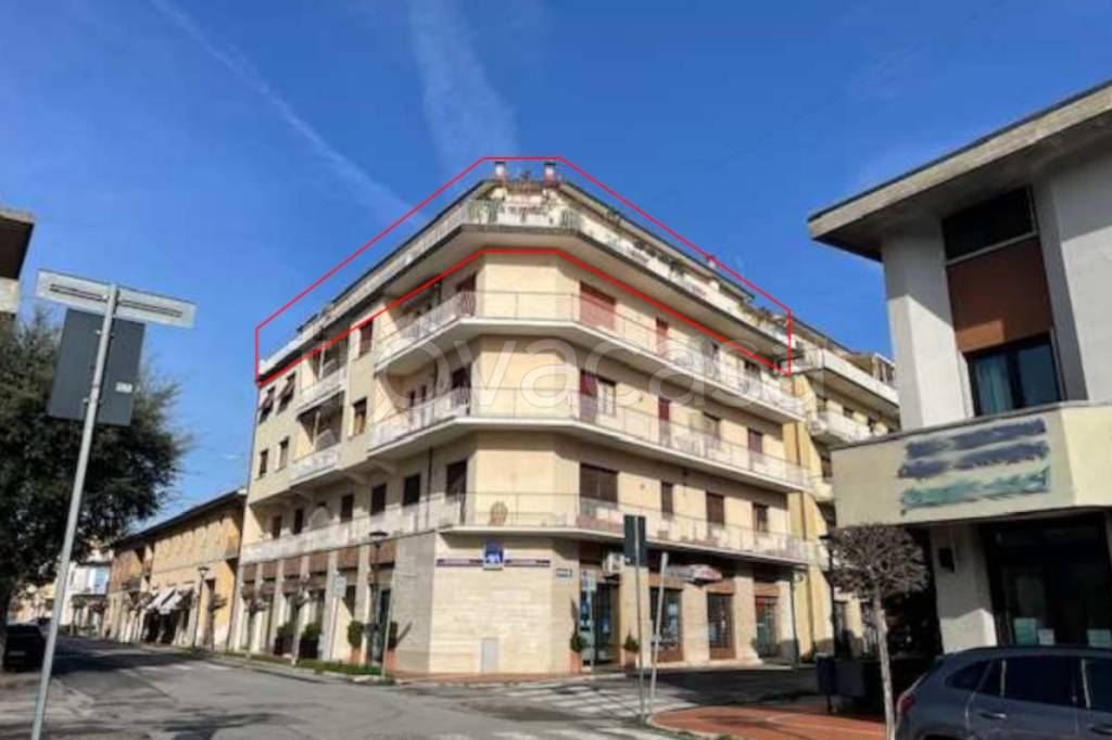 appartamento in vendita a Chiusi in zona Chiusi Scalo