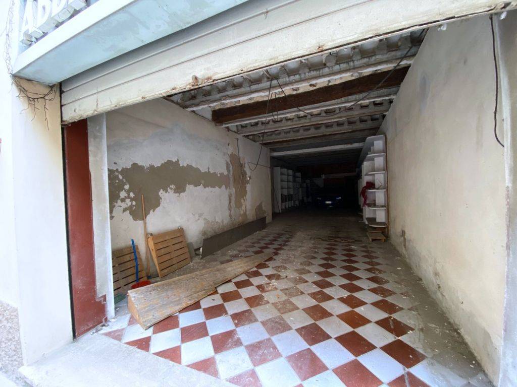 negozio in vendita a Chiusi