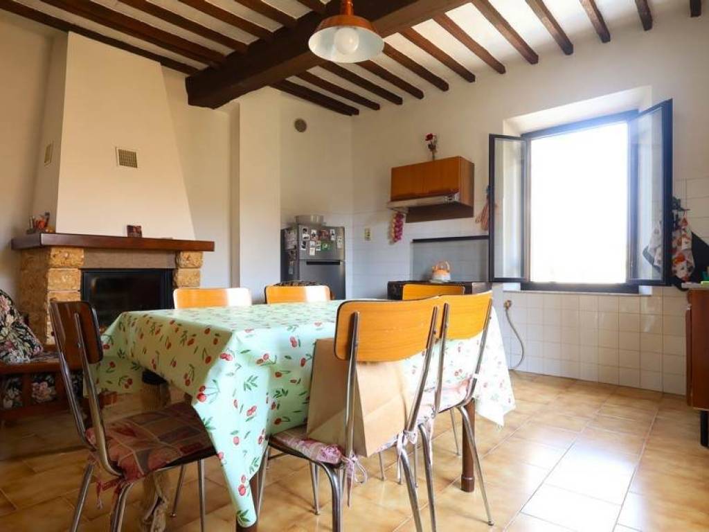 appartamento in vendita a Chiusi