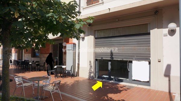 locale commerciale in vendita a Chiusi in zona Chiusi Scalo