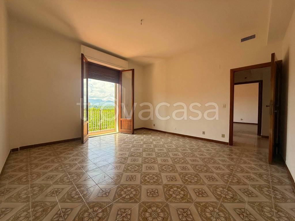 appartamento in vendita a Chiusi in zona Chiusi Scalo