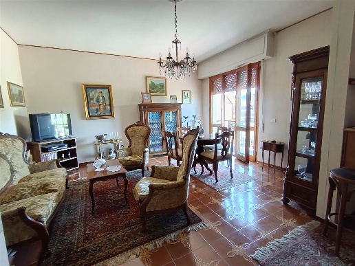 appartamento in vendita a Chiusi in zona Chiusi Scalo