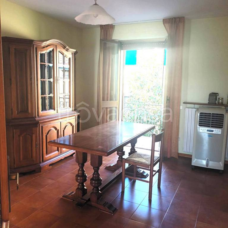 appartamento in vendita a Chiusi in zona Montallese