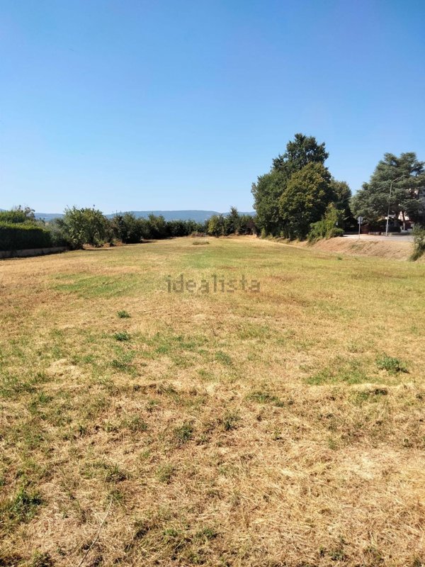 terreno edificabile in vendita a Chiusi