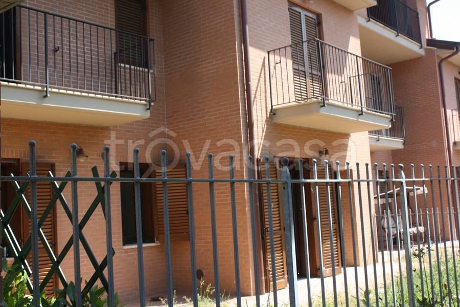 casa indipendente in vendita a Chiusi