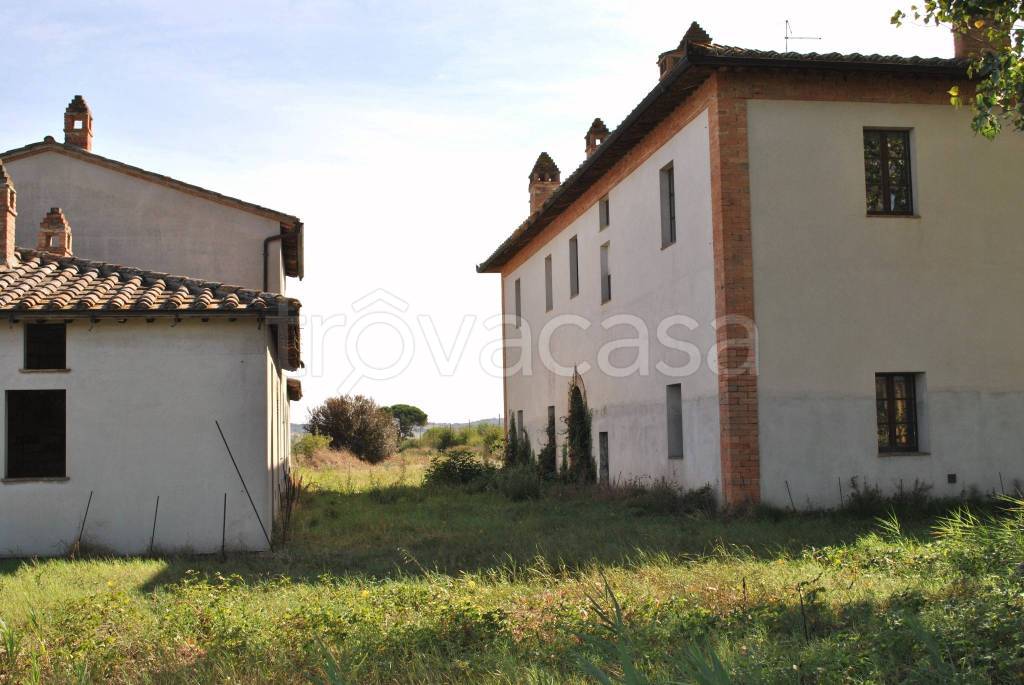 negozio in vendita a Chiusi