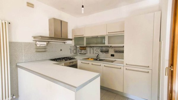 casa indipendente in vendita a Chiusi