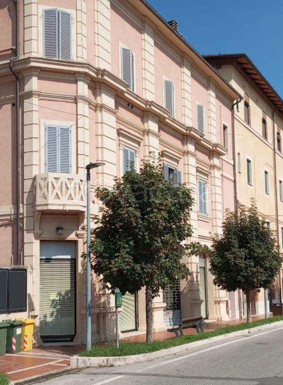 negozio in vendita a Chiusi in zona Chiusi Scalo