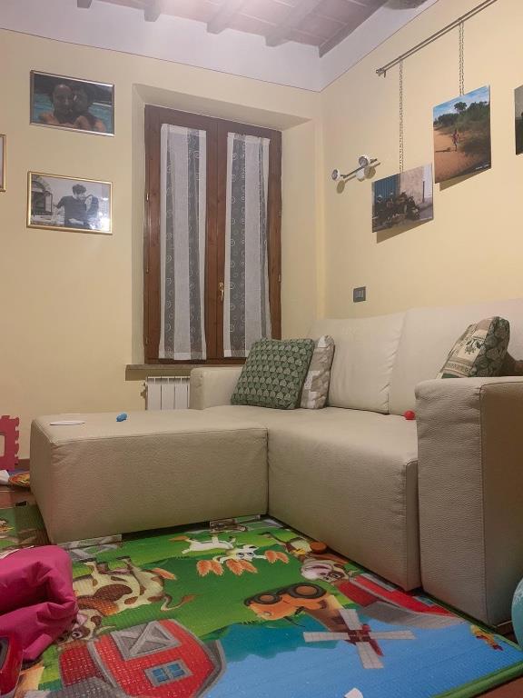 casa indipendente in vendita a Chiusi