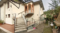 casa indipendente in vendita a Chiusi in zona Chiusi Scalo