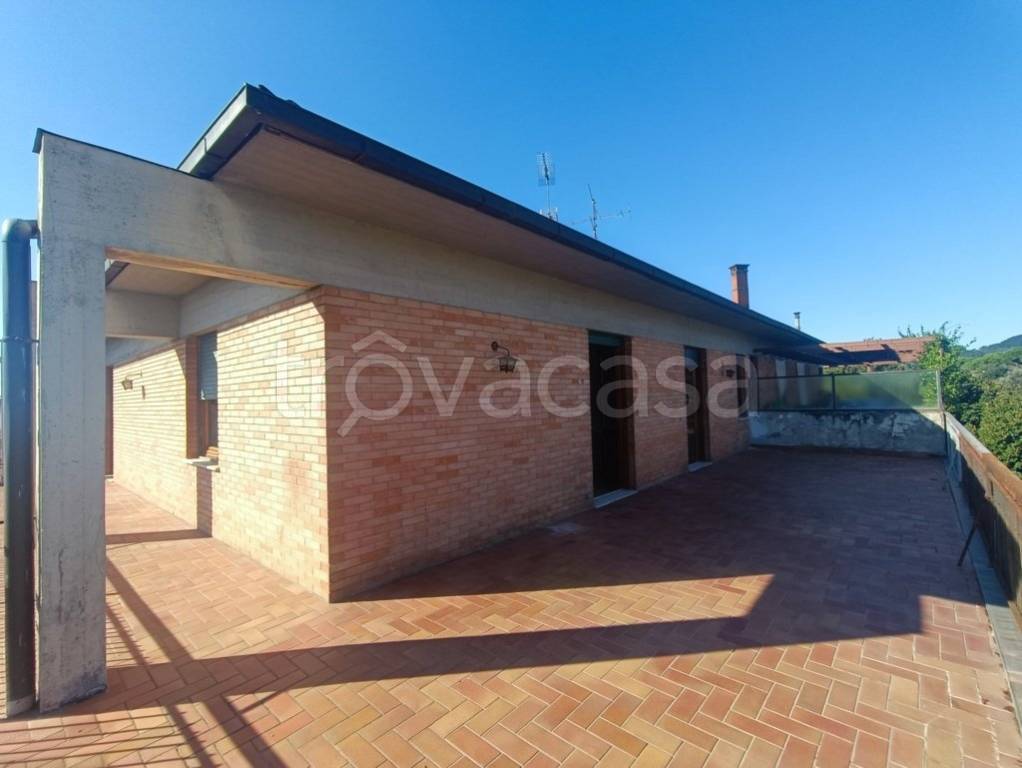 appartamento in vendita a Chiusi in zona Chiusi Scalo