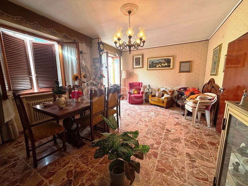 appartamento in vendita a Chiusi in zona Chiusi Scalo