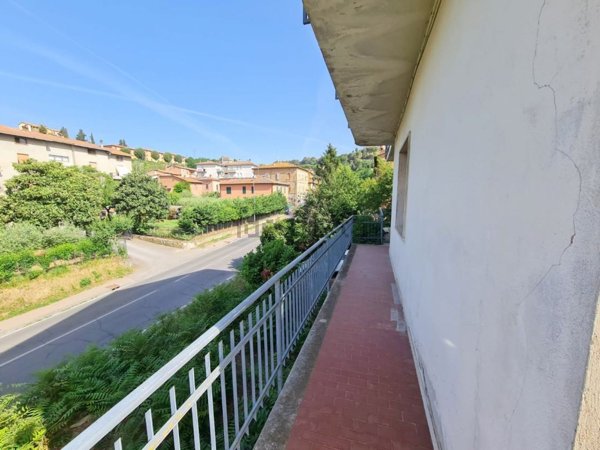 casa indipendente in vendita a Chiusi in zona Chiusi Scalo