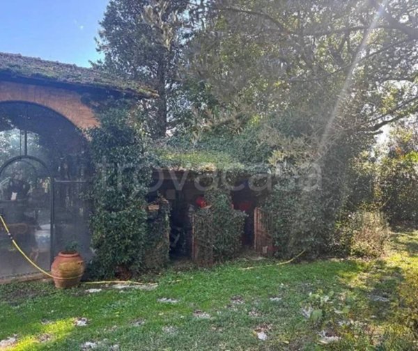 casale in vendita a Chiusi