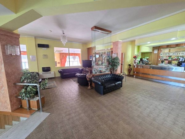 negozio in vendita a Chiusi