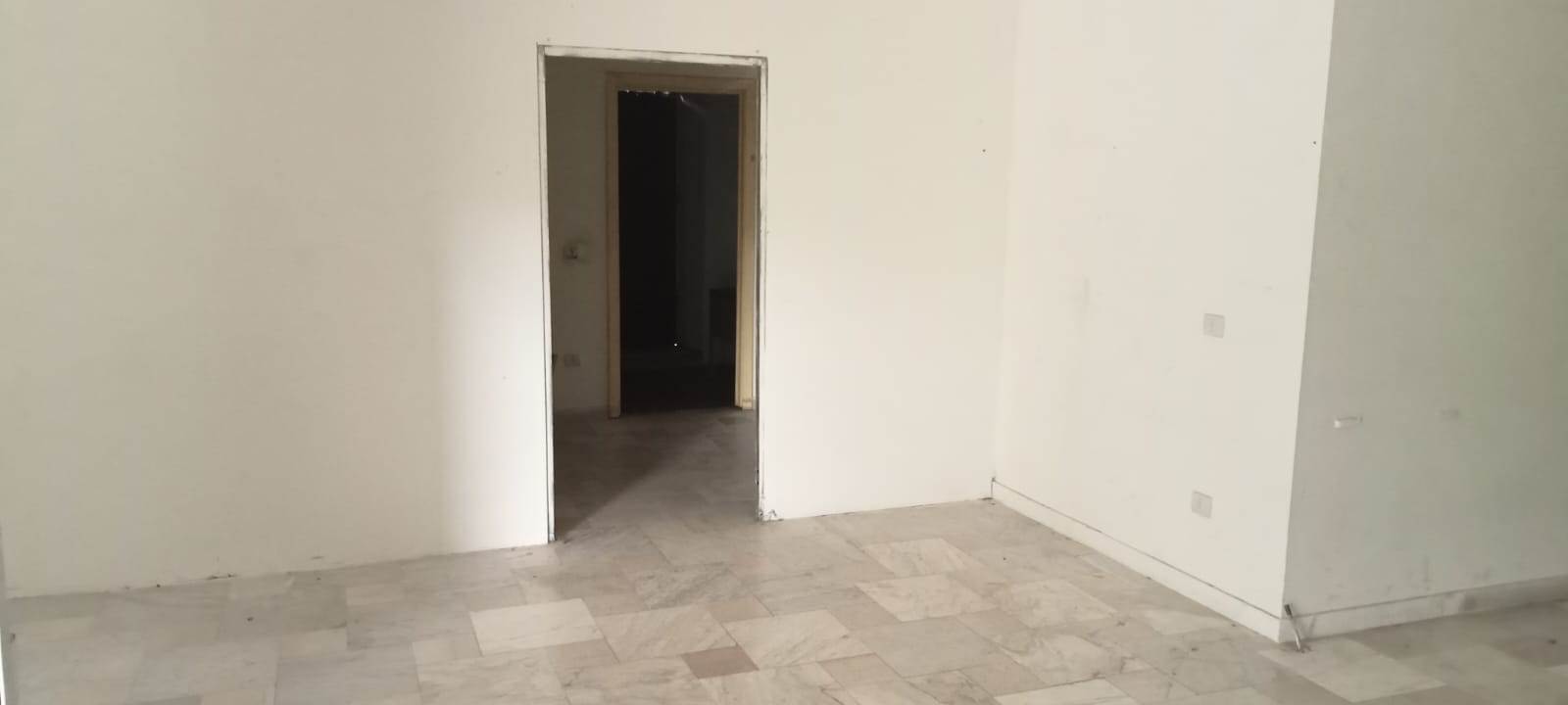 negozio in vendita a Chiusi