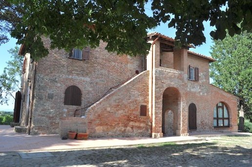 casa semindipendente in vendita a Chiusi