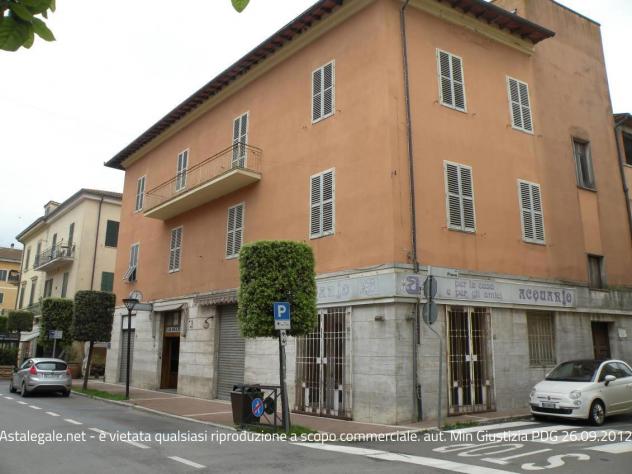ufficio in vendita a Chiusi in zona Chiusi Scalo