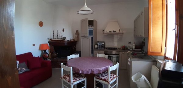 casa indipendente in vendita a Chiusi