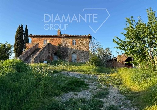 casale in vendita a Chiusi in zona Macciano