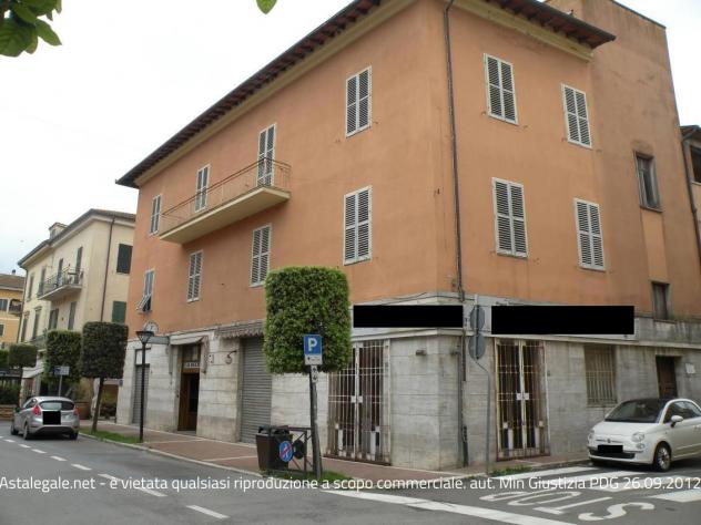 ufficio in vendita a Chiusi in zona Chiusi Scalo