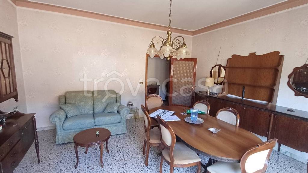 appartamento in vendita a Chiusi in zona Chiusi Scalo