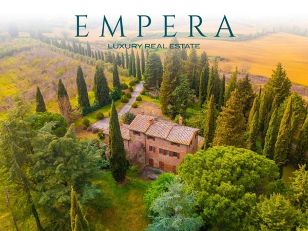 casa indipendente in vendita a Chiusi in zona Macciano