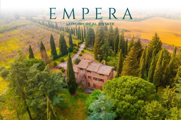 casa indipendente in vendita a Chiusi in zona Macciano