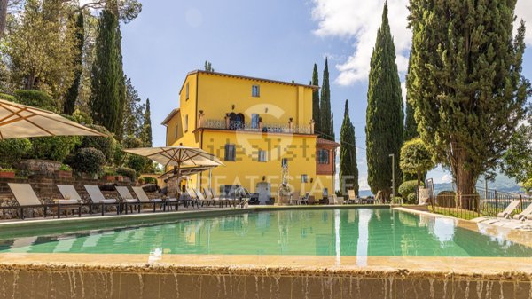 casa indipendente in vendita a Chiusi