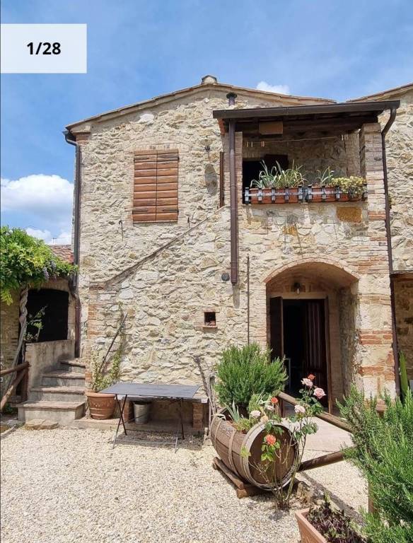 appartamento in vendita a Colle di Val d'Elsa