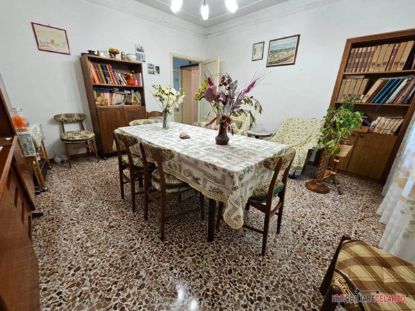 appartamento in vendita a Colle di Val d'Elsa