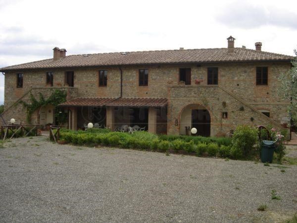 casa indipendente in vendita a Colle di Val d'Elsa