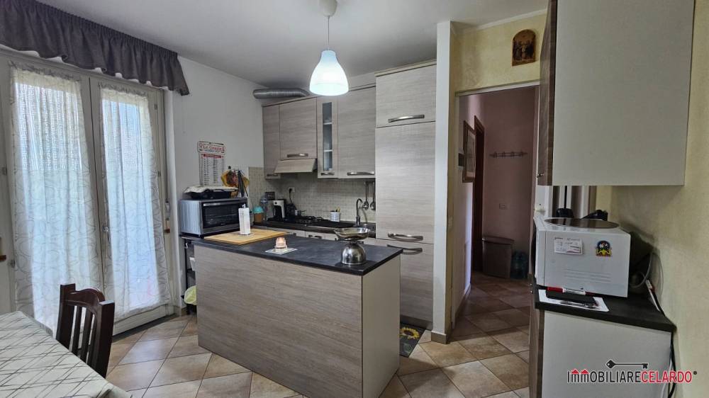 appartamento in vendita a Colle di Val d'Elsa